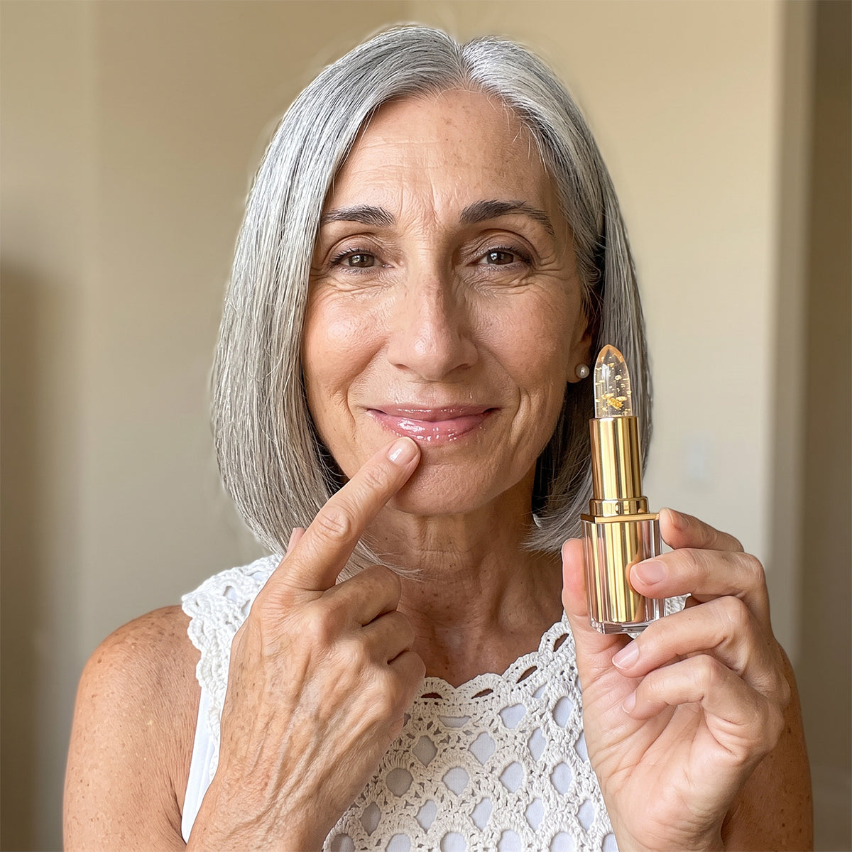 Woman testing rfooo Signature Lipstick